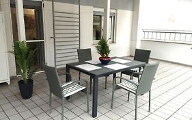 Δ 52 Suite Volos